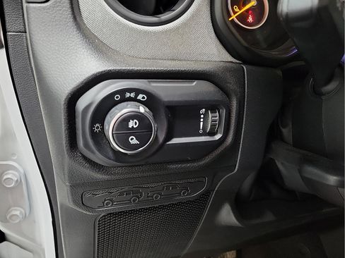 Used 2024 Jeep Gladiator Sport AWD/4WD image 14