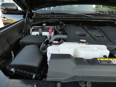 Used 2025 Toyota Tundra Limited image 70