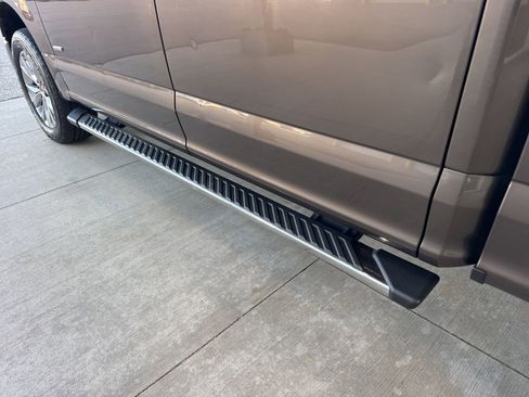 Used 2016 Ford F150 XLT w/ Equipment Group 302A Luxury AWD/4WD image 16