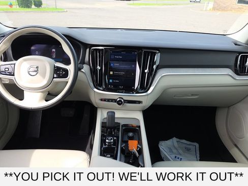Used 2023 Volvo S60 B5 Plus FWD image 25