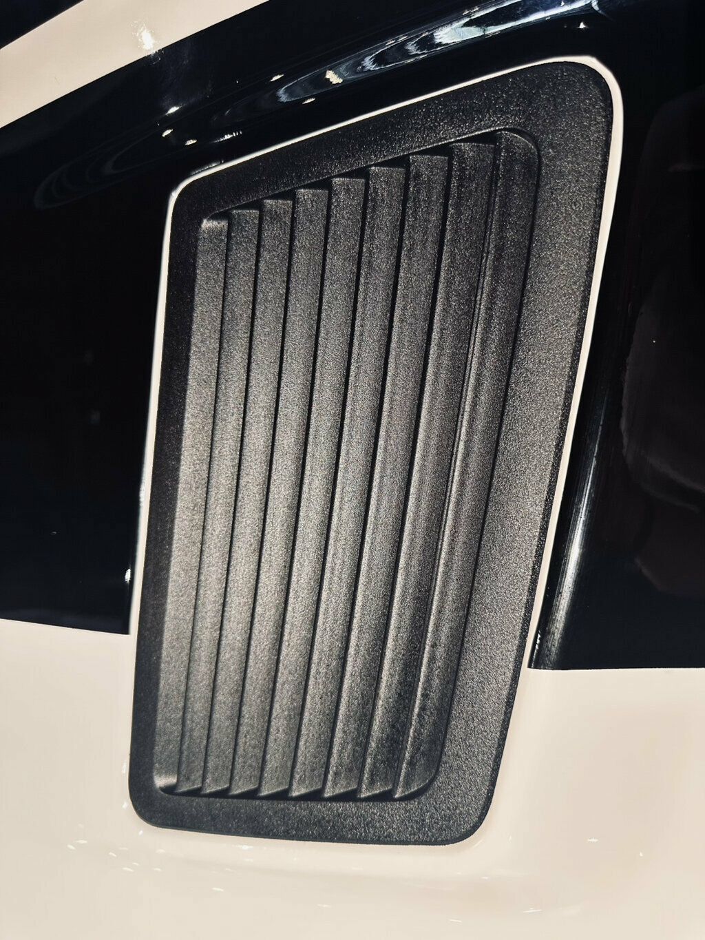 Used 2007 Ford Mustang Shelby GT500 RWD image 10
