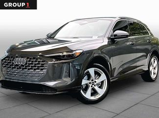 Certified 2025 Audi Q5 Premium Plus w/ Premium Plus AWD/4WD video 1