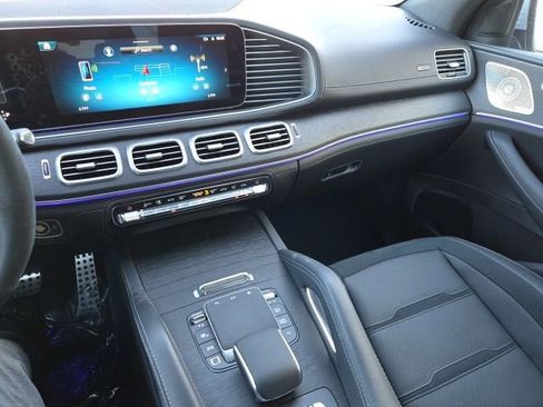 Used 2025 Mercedes-Benz GLE 53 AMG 4MATIC Coupe image 19