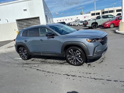Used 2025 MAZDA CX-50 AWD 2.5 S w/ Premium Plus Pkg image 3