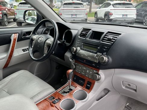 Used 2008 Toyota Highlander Limited FWD image 20