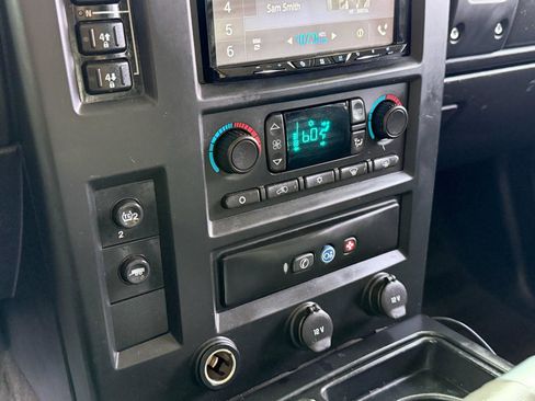 Used 2006 HUMMER H2 image 17