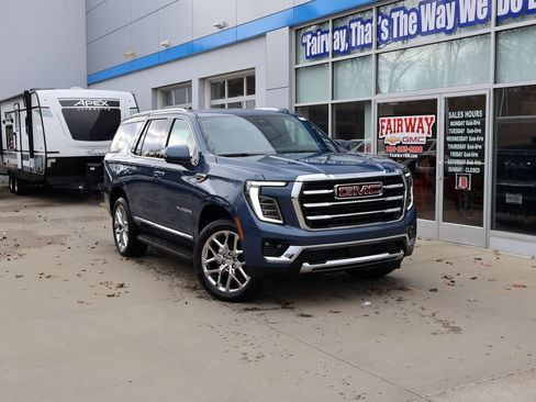 New 2026 GMC Yukon Elevation w/ LPO, Floor Liner Package image 46