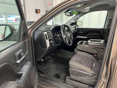 Used 2015 Chevrolet Silverado 1500 LT w/ LT Convenience Package AWD/4WD image 7