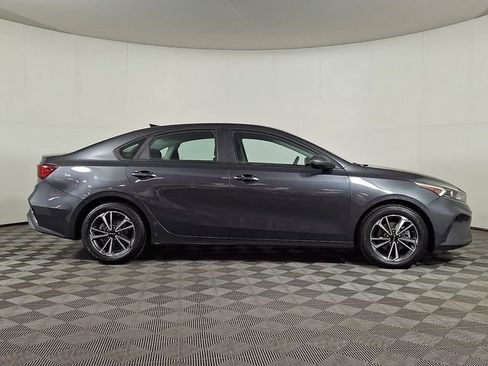Used 2023 Kia Forte LXS FWD image 10