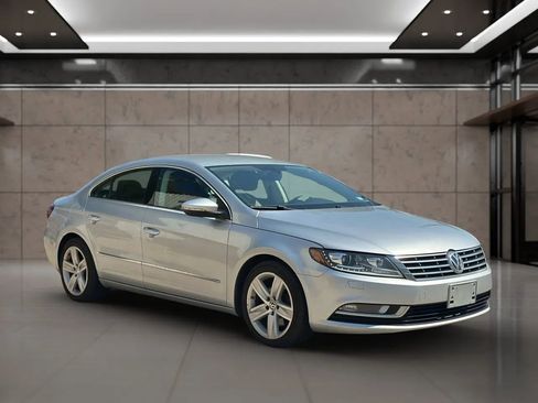 Used 2014 Volkswagen CC Sport image 4
