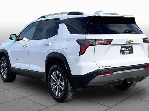 Used 2025 Chevrolet Equinox LT w/ Convenience Package II image 11