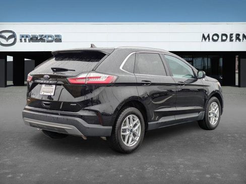Used 2022 Ford Edge SEL w/ Convenience Package image 5