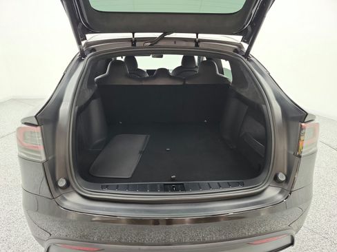 Used 2024 Tesla Model X AWD/4WD image 21