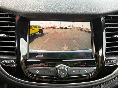 Used 2018 Chevrolet Trax LT w/ Redline Edition image 15