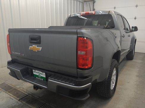 Used 2019 Chevrolet Colorado W/T w/ WT Convenience Package RWD image 9