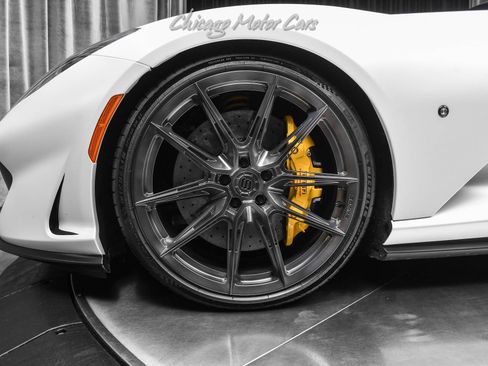 Used 2021 Ferrari 812 Superfast RWD image 47
