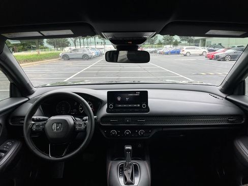 Certified 2025 Honda HR-V Sport image 10