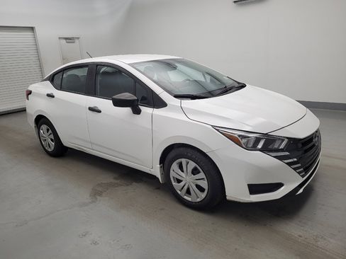 Used 2024 Nissan Versa S w/ Trunk Package FWD image 11