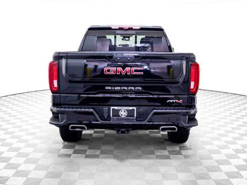 Used 2023 GMC Sierra 1500 AT4 w/ Technology Package AWD/4WD image 4