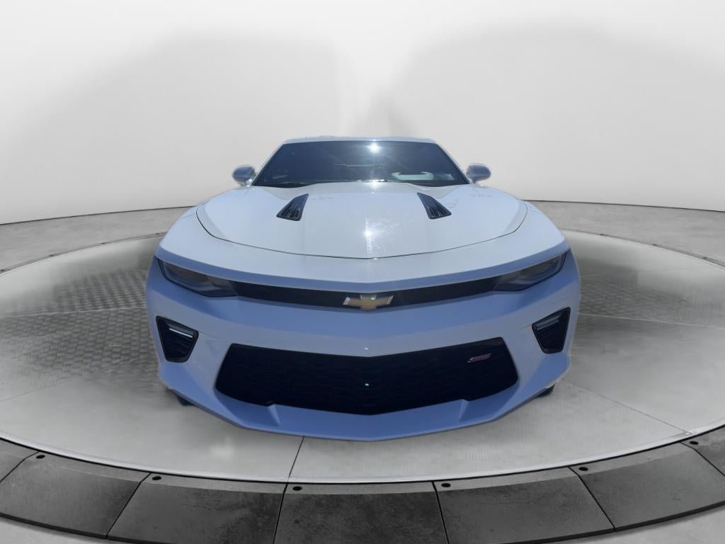 Certified 2017 Chevrolet Camaro SS RWD image 8