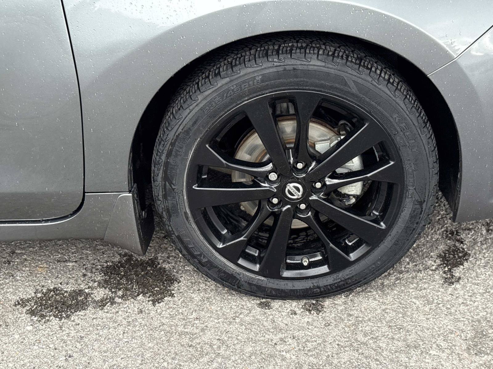 Used 2018 Nissan Altima 2.5 SR w/ SR Midnight Edition FWD image 10
