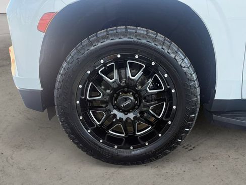 Used 2021 Chevrolet Tahoe LT AWD/4WD image 14