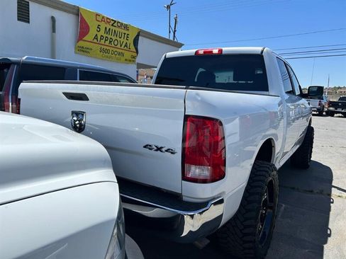 Used 2019 RAM 1500 Classic SLT AWD/4WD image 8