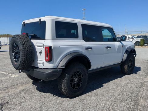 New 2026 Ford Bronco Badlands image 3