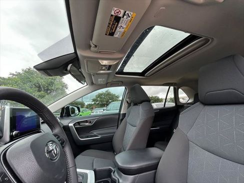 Certified 2025 Toyota RAV4 XLE w/ Convenience Package FWD image 12