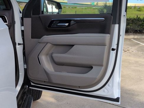 New 2026 Chevrolet Tahoe LS RWD image 21