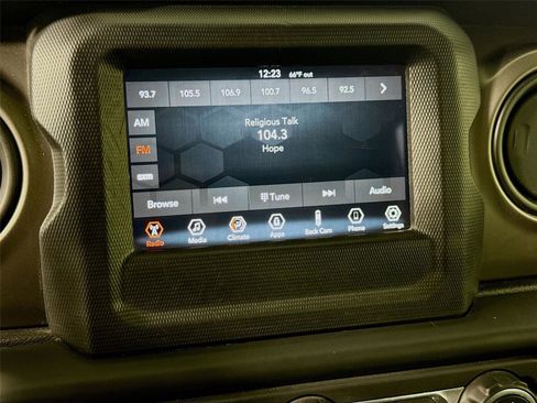 Used 2021 Jeep Wrangler Unlimited Sport image 8