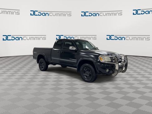 Used 2003 Toyota Tundra SR5 AWD/4WD image 2