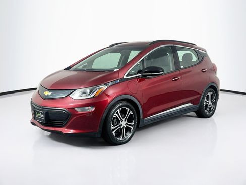 Used 2018 Chevrolet Bolt Premier w/ Driver Confidence II Package FWD image 3