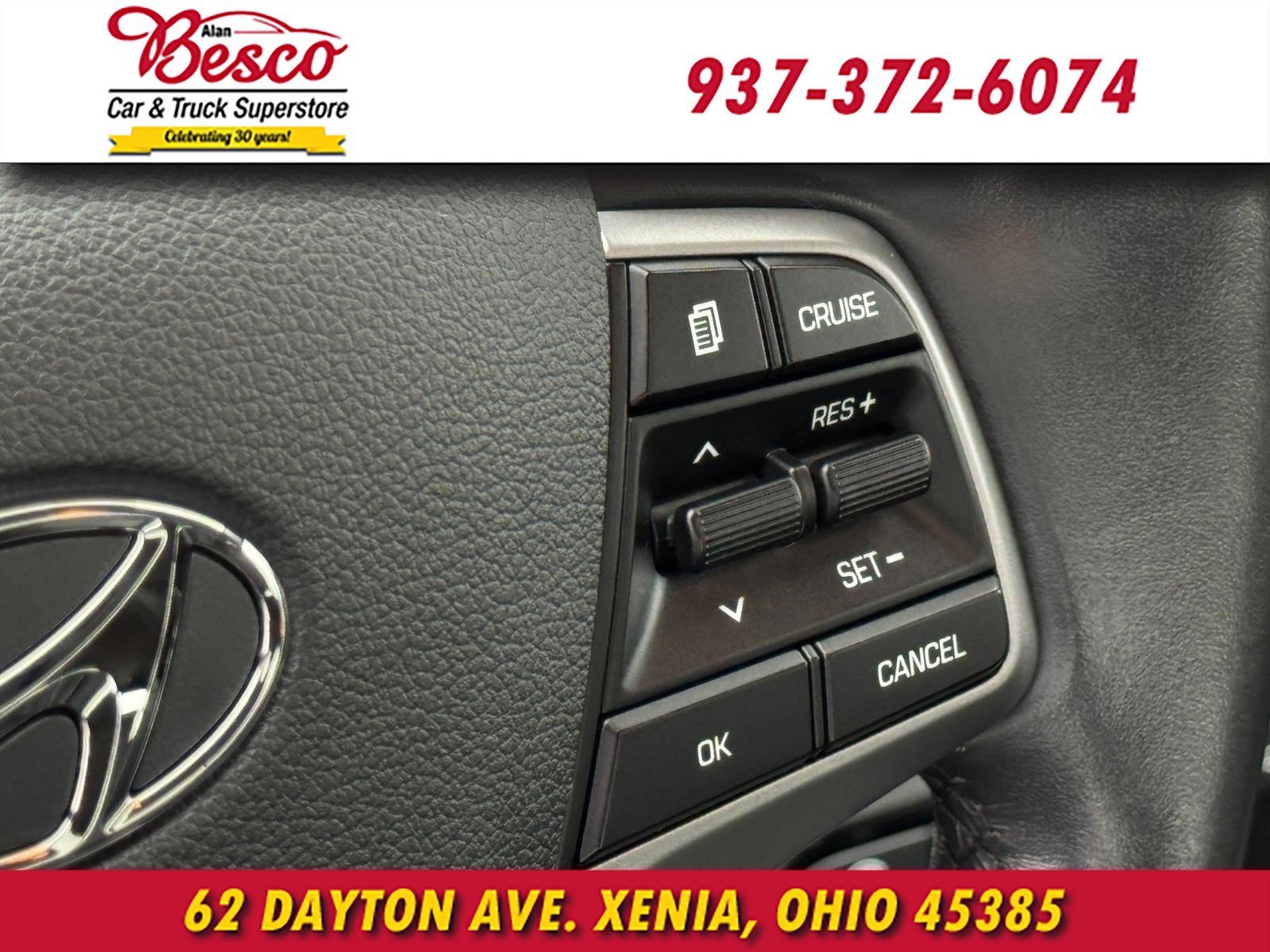 Used 2017 Hyundai Elantra Limited FWD image 12