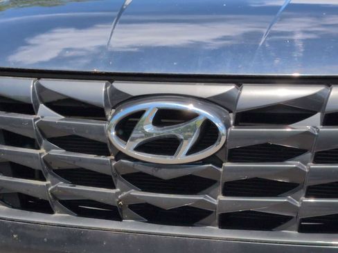 Used 2022 Hyundai Tucson SE FWD image 12