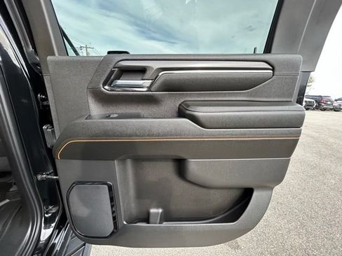 Used 2024 GMC Sierra 3500 AT4 w/ AT4 Premium Plus Package AWD/4WD image 49