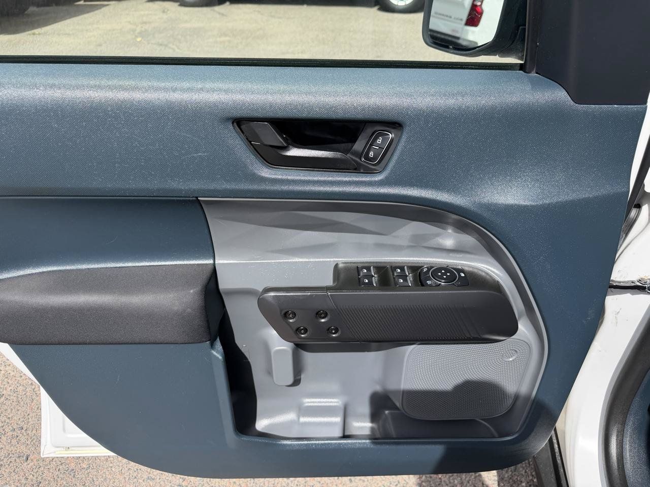 Used 2022 Ford Maverick XL FWD image 13