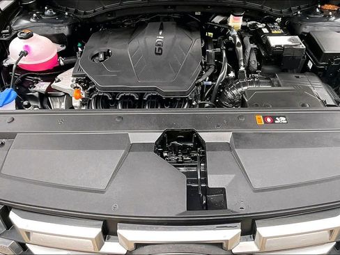 Certified 2025 Hyundai Santa Cruz SEL image 10