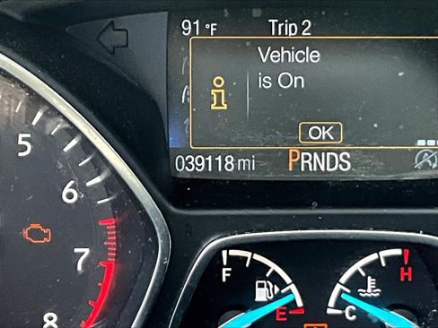 Used 2019 Ford Escape SEL AWD/4WD image 13