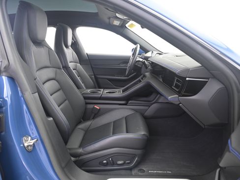 Certified 2023 Porsche Taycan 4S AWD/4WD image 24