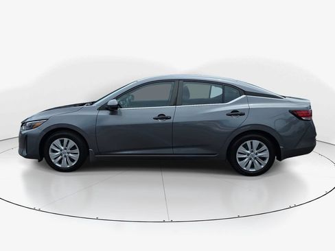 Used 2024 Nissan Sentra S FWD image 10