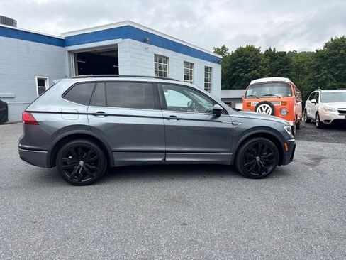 Used 2021 Volkswagen Tiguan SE R-Line AWD/4WD image 7