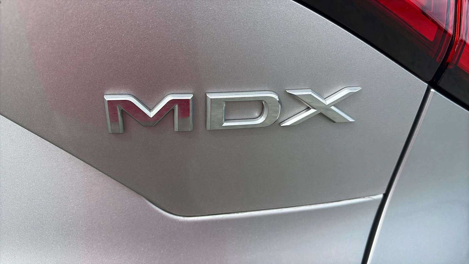 Used 2023 Acura MDX SH-AWD image 28
