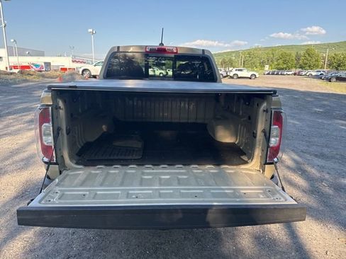 Used 2022 GMC Canyon Elevation w/ Trailering Package AWD/4WD image 11