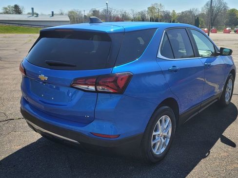 Used 2024 Chevrolet Equinox LT w/ LPO, Floor Liner Package FWD image 12
