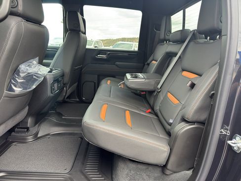 New 2026 GMC Sierra 2500 AT4 w/ Technology Package AWD/4WD image 15