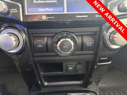 Used 2021 Toyota 4Runner TRD Off-Road image 11