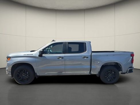 Used 2024 Chevrolet Silverado 1500 Custom RWD image 4