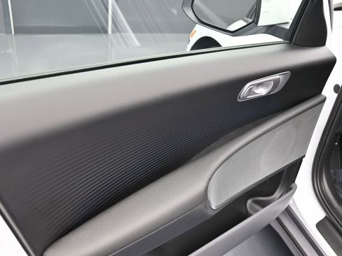 Used 2024 Hyundai Ioniq 6 SEL image 12