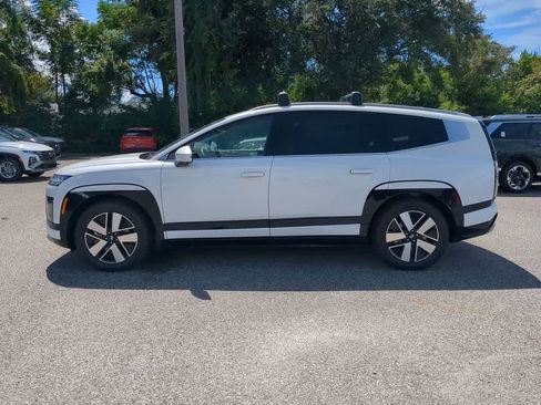 New 2026 Hyundai Ioniq 9 SEL image 3